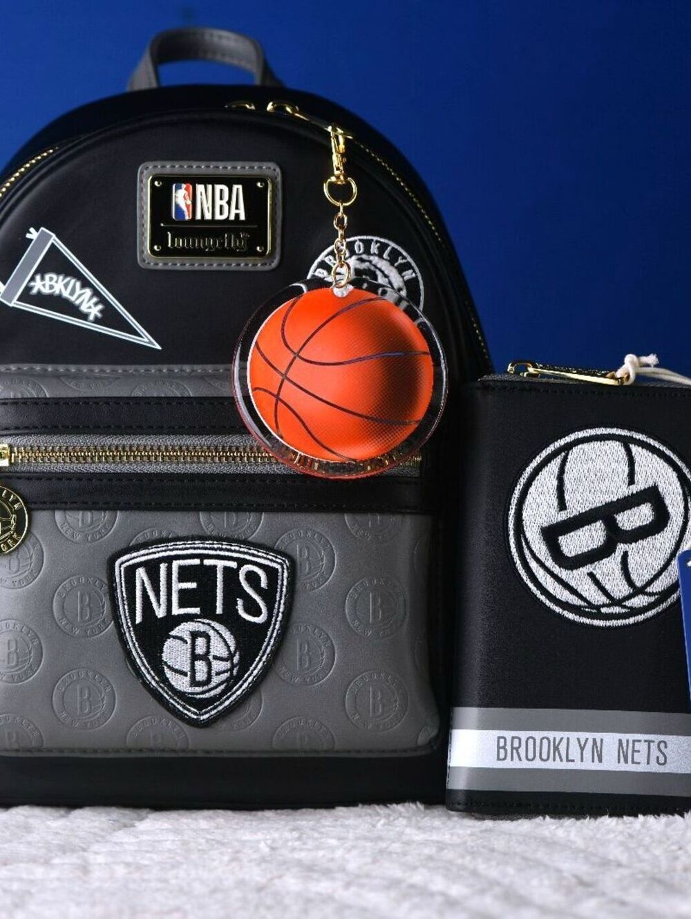 NBA Brooklyn Nets Patch Icons Mini Backpack & Wallet - NWT